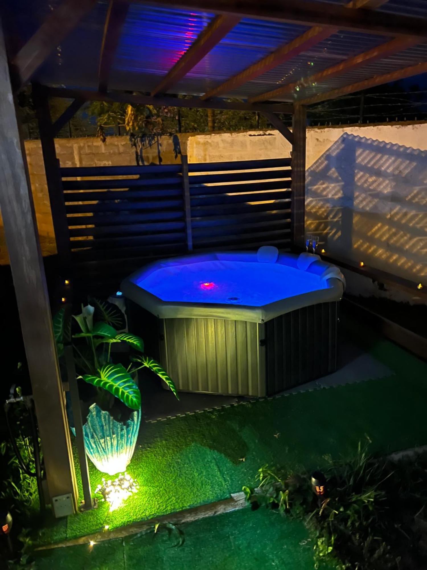 Residence Morphee - Chaleureux Avec Jacuzzi Remire-Montjoly Exterior foto